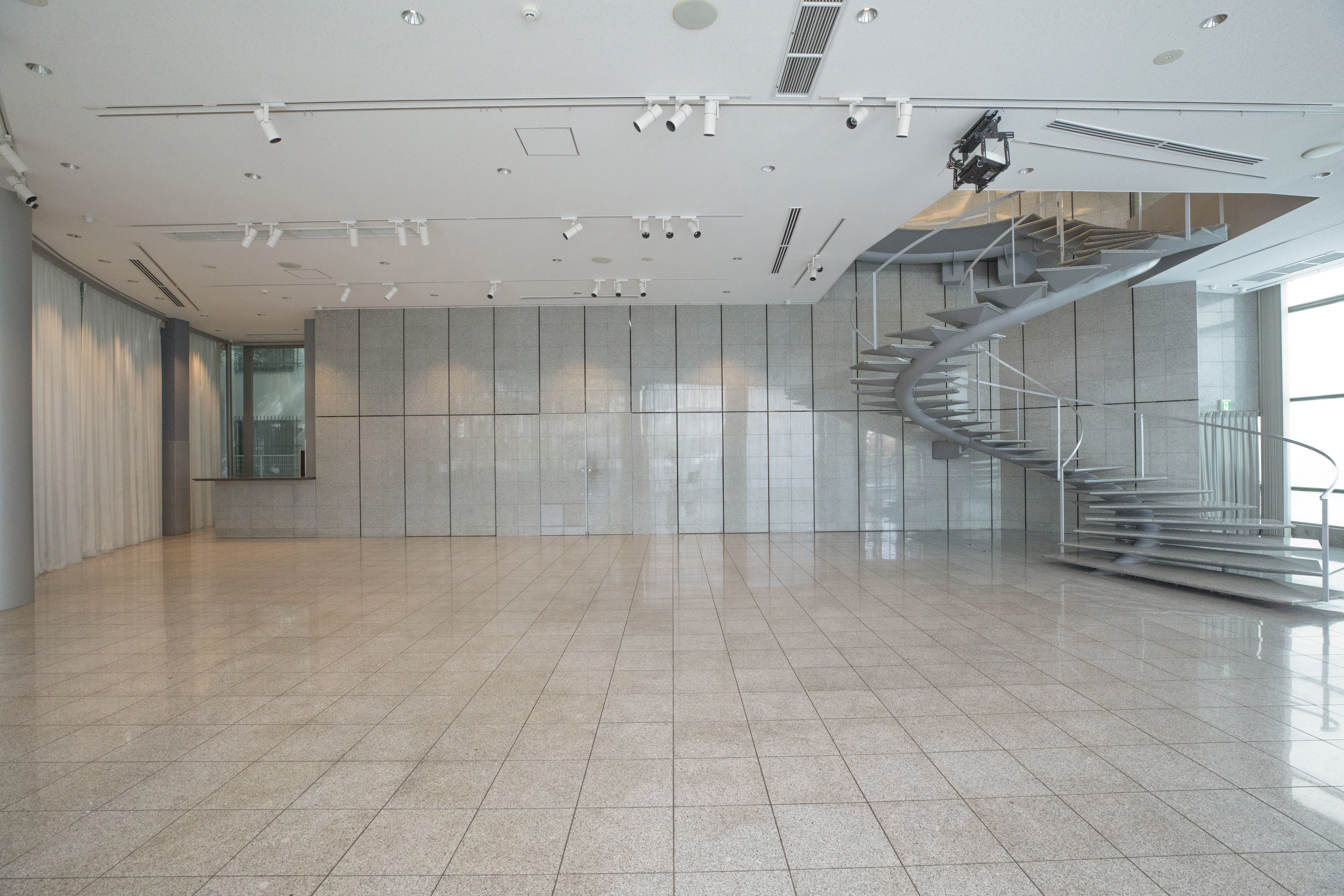 2Fホール（238㎡/72坪）