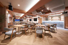 【新橋駅1分】各種パーティーや撮影・イベントに適した清潔感あふれる貸切イベントスペース