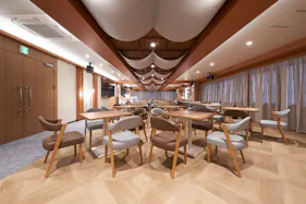 【新橋駅1分】各種パーティーや撮影・イベントに適した清潔感あふれる貸切イベントスペース