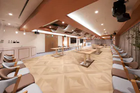 【新橋駅1分】各種パーティーや撮影・イベントに適した清潔感あふれる貸切イベントスペース