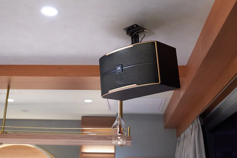 ãæ°æ©é§
1åãã¹ããŒã«ãŒ