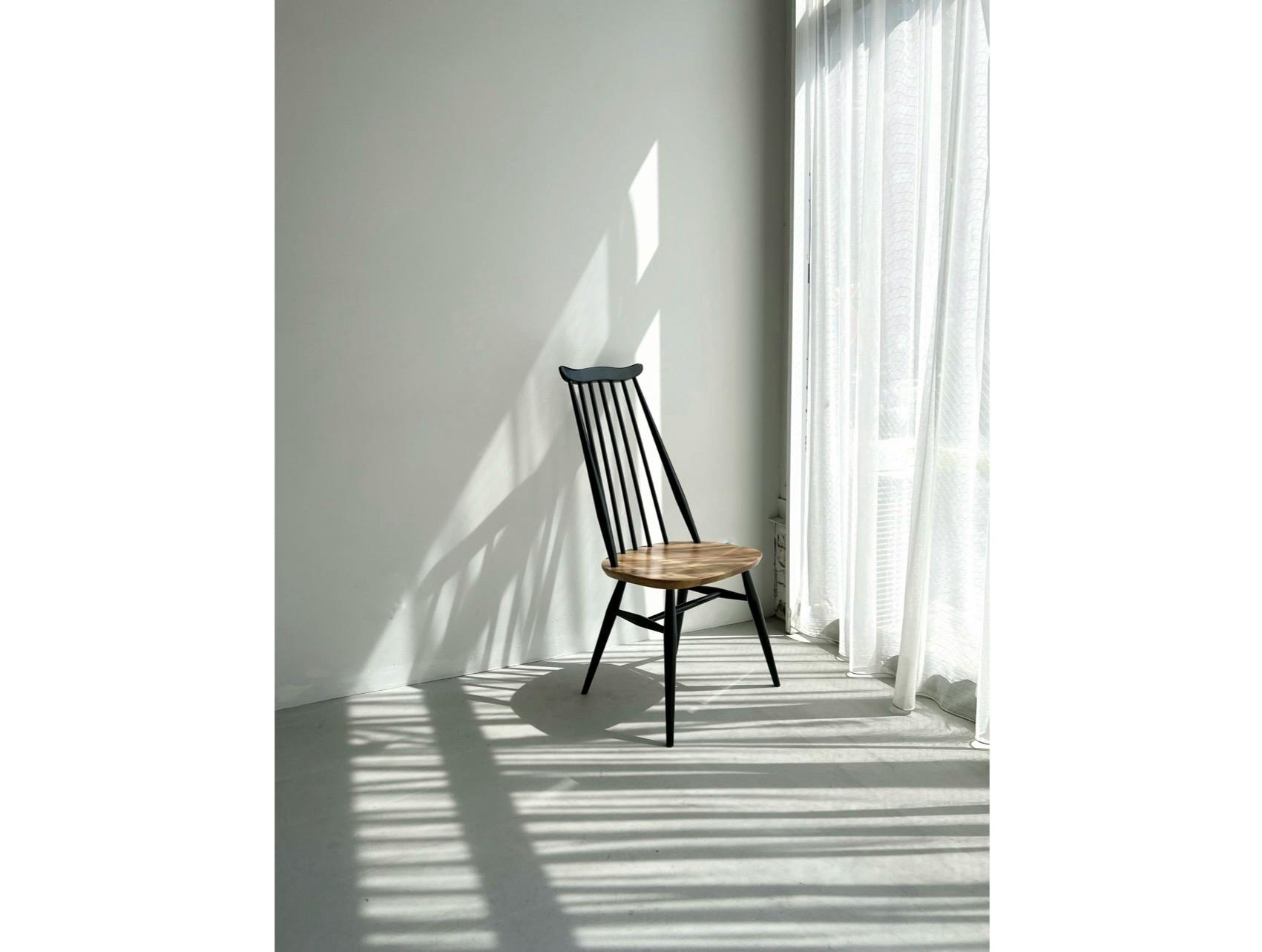 【牛込柳町駅2分】展示会やポップアップストアに最適な、天井高3.2mある自然光豊富な路面スペース