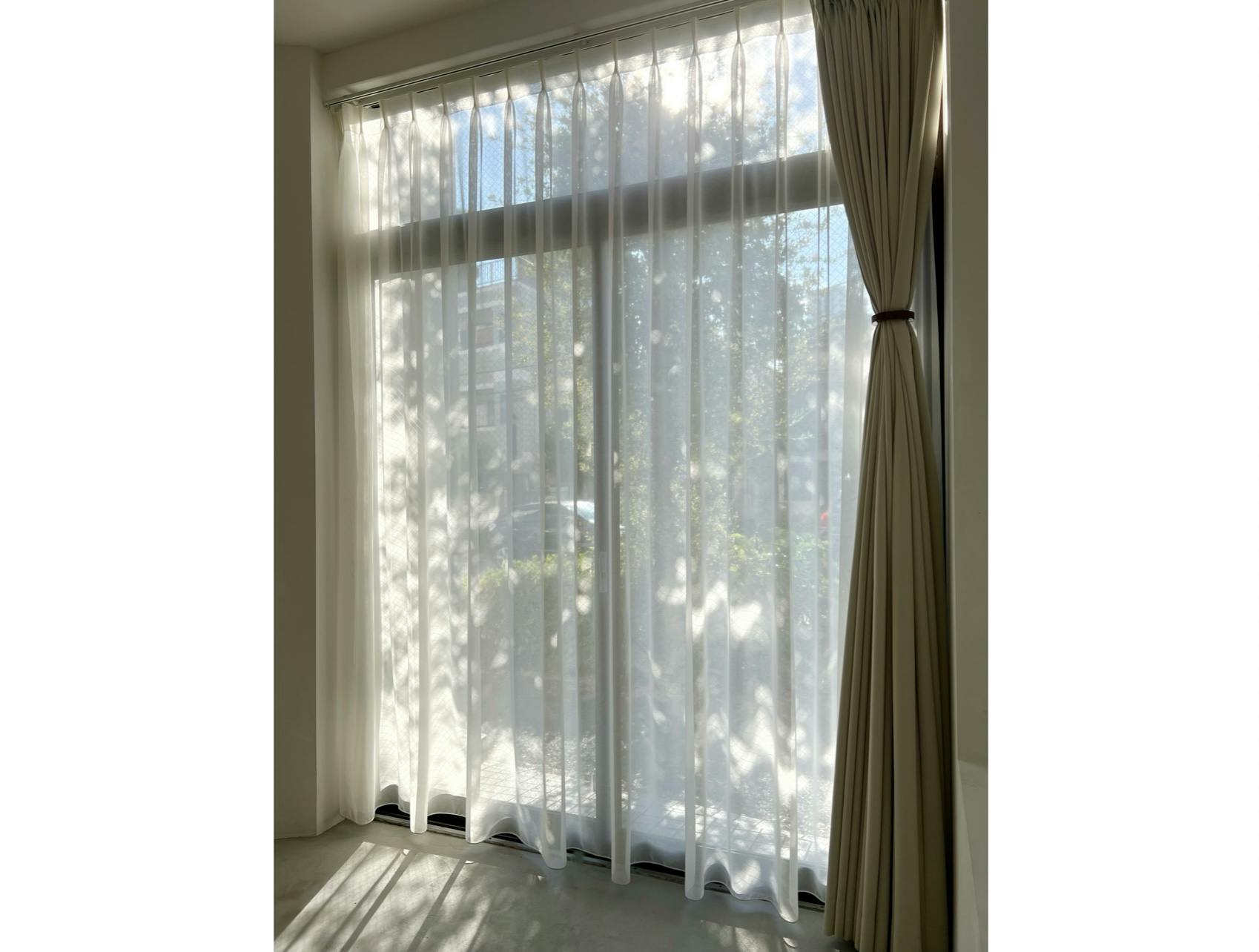 【牛込柳町駅2分】展示会やポップアップストアに最適な、天井高3.2mある自然光豊富な路面スペース