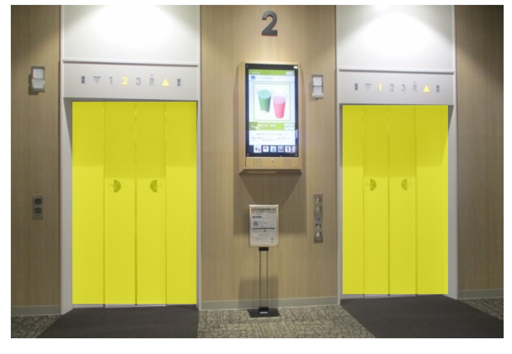 【イオンモール新小松】モール内広告 エレベーター扉