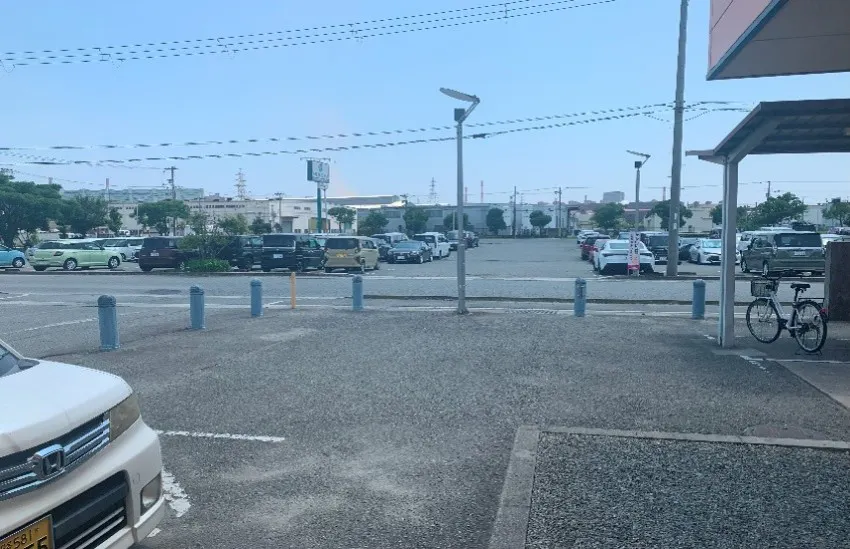 【夢屋加古川店|割引キャンペーン実施中】キッチンカーやプロモーション等に最適なアミューズメント施設のイベントスペース(駐輪所横(コンセント遠い)④)の画像