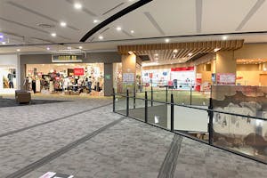 【イオンモール堺鉄砲町】2FGORGE BE前ブリッジ