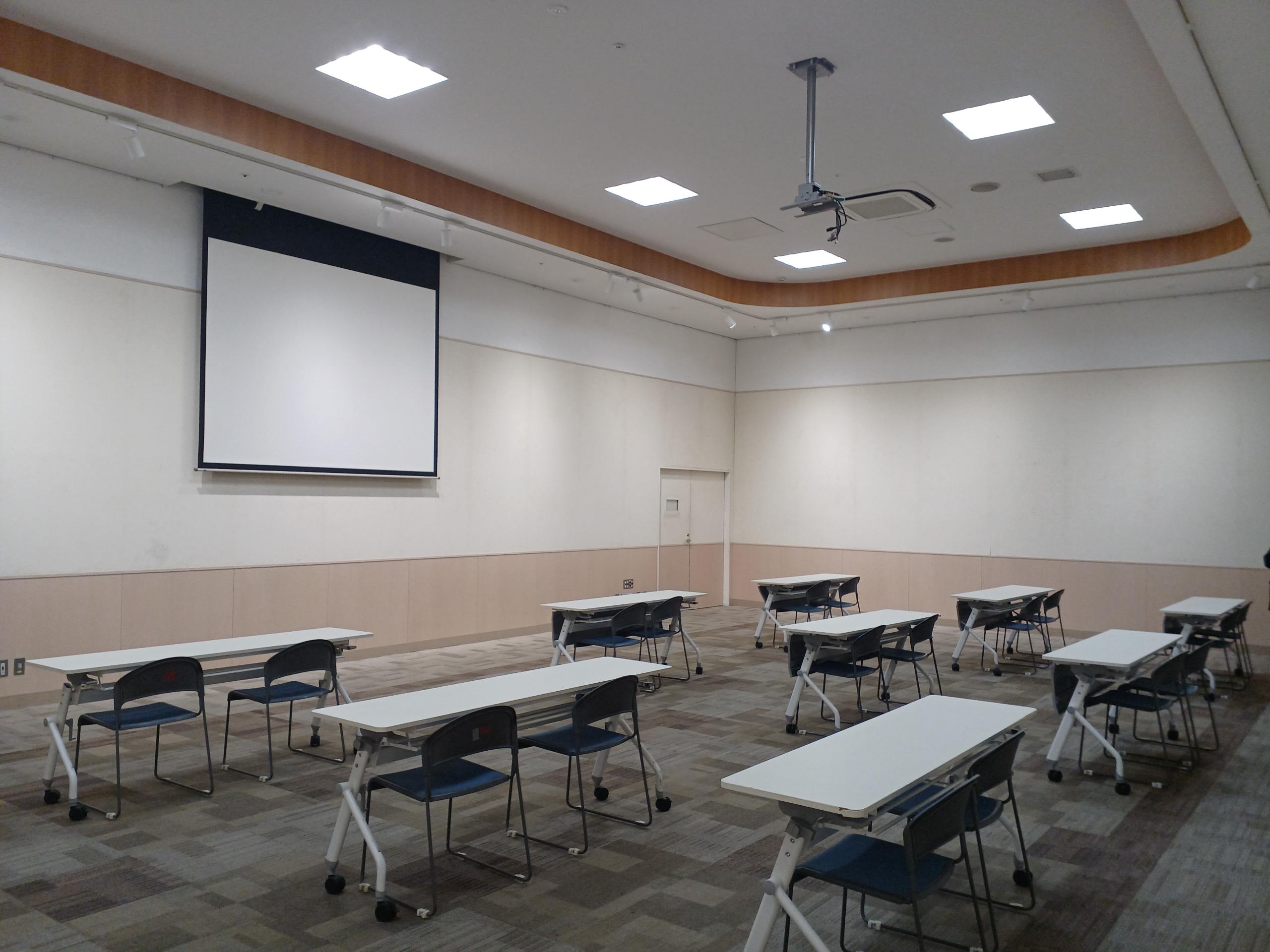 【イオンモール羽生】イオンホールA