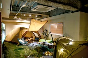 【馬喰横山駅1分】撮影会やオフサイトミーティング、招待制のイベントに最適な屋内グランピングが可能なレンタルスペース