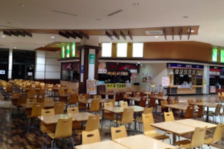 【イオンモール広島府中】モール内広告 フードコートの画像1