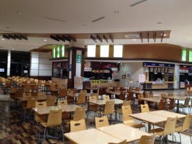 【イオンモール広島府中】モール内広告 フードコートの画像