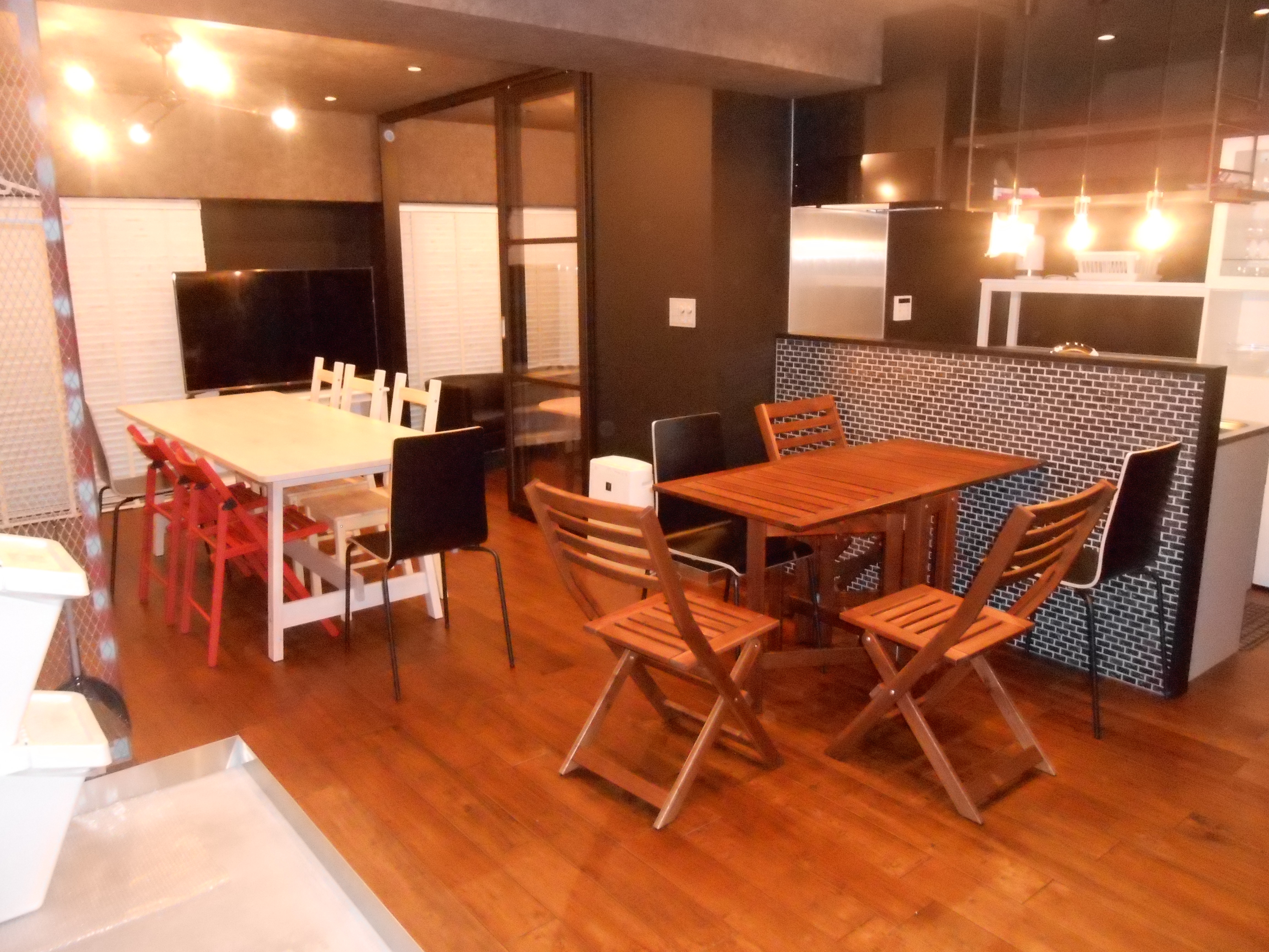 個展やクローズドイベントにご活用ください。