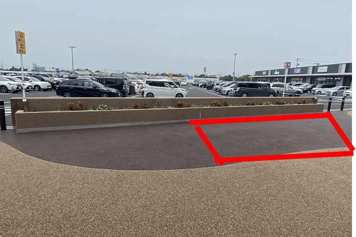 【イオンタウン旭】お客様駐車場付近のキッチンカースペースB