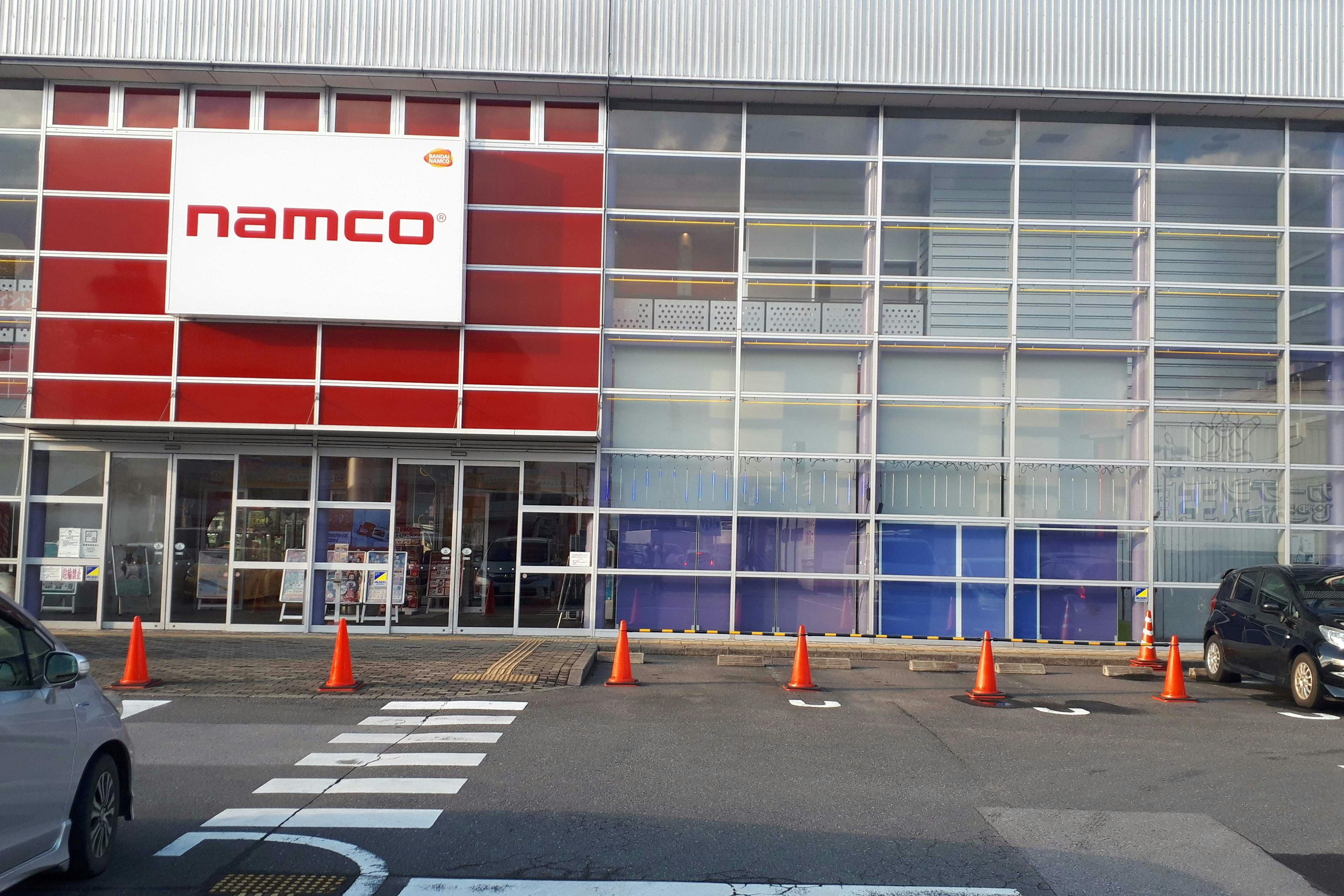 週末はファミリーでご来店される方も多く、キッチンカーでの出店には最適の立地です。