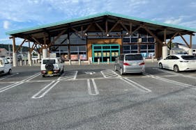 【ダイナム千葉成東店】キッチンカーや各種プロモーションイベントに最適なアミューズメント施設のイベントスペース