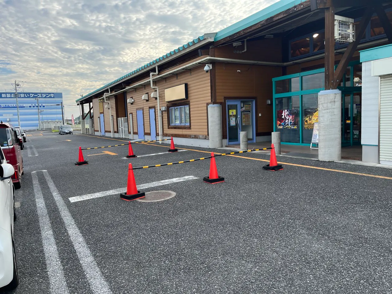 【ダイナム千葉成東店】キッチンカーや各種プロモーションイベントに最適なアミューズメント施設のイベントスペース