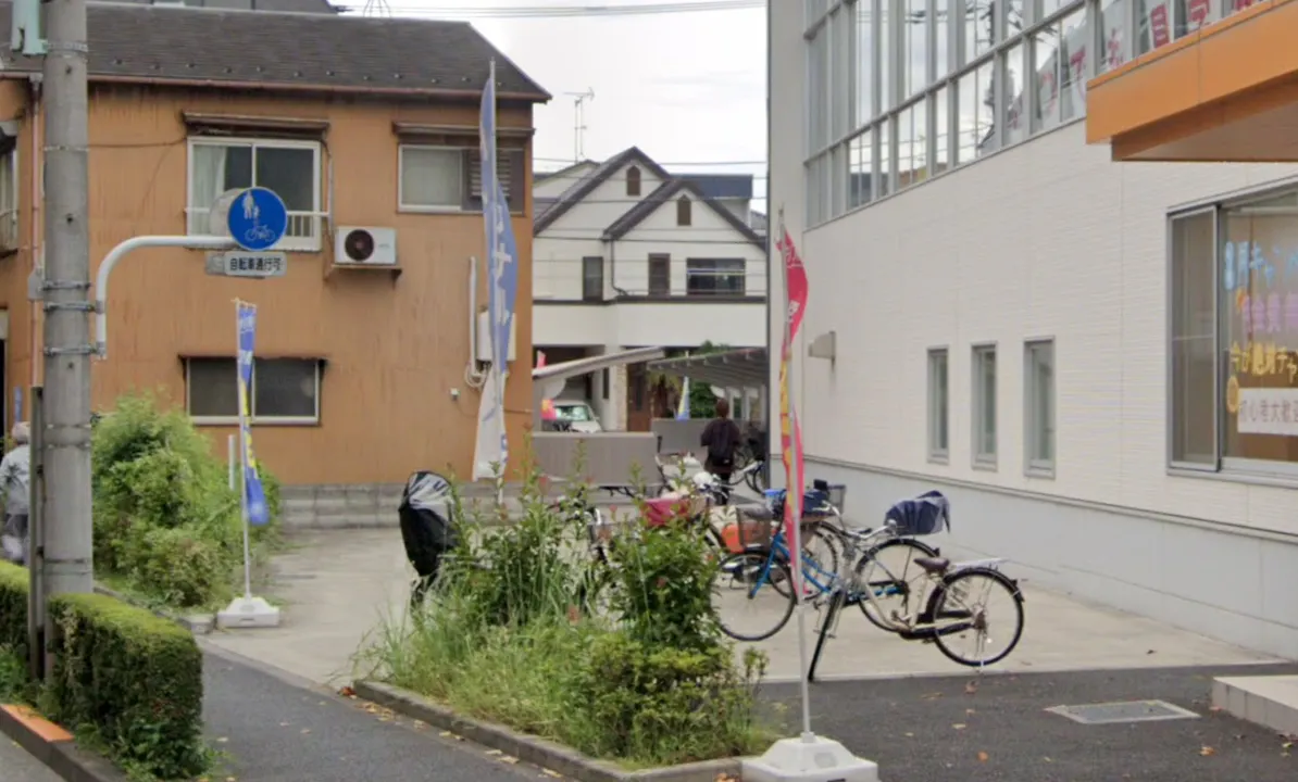 【西友　西一之江店】屋外駐車場　食物販やPR活動が可能な屋外催事イベントスペース