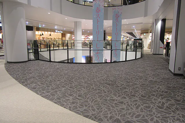 【イオンモールいわき小名浜】3階 マリンコート吹き抜け(フードフォレスト前)