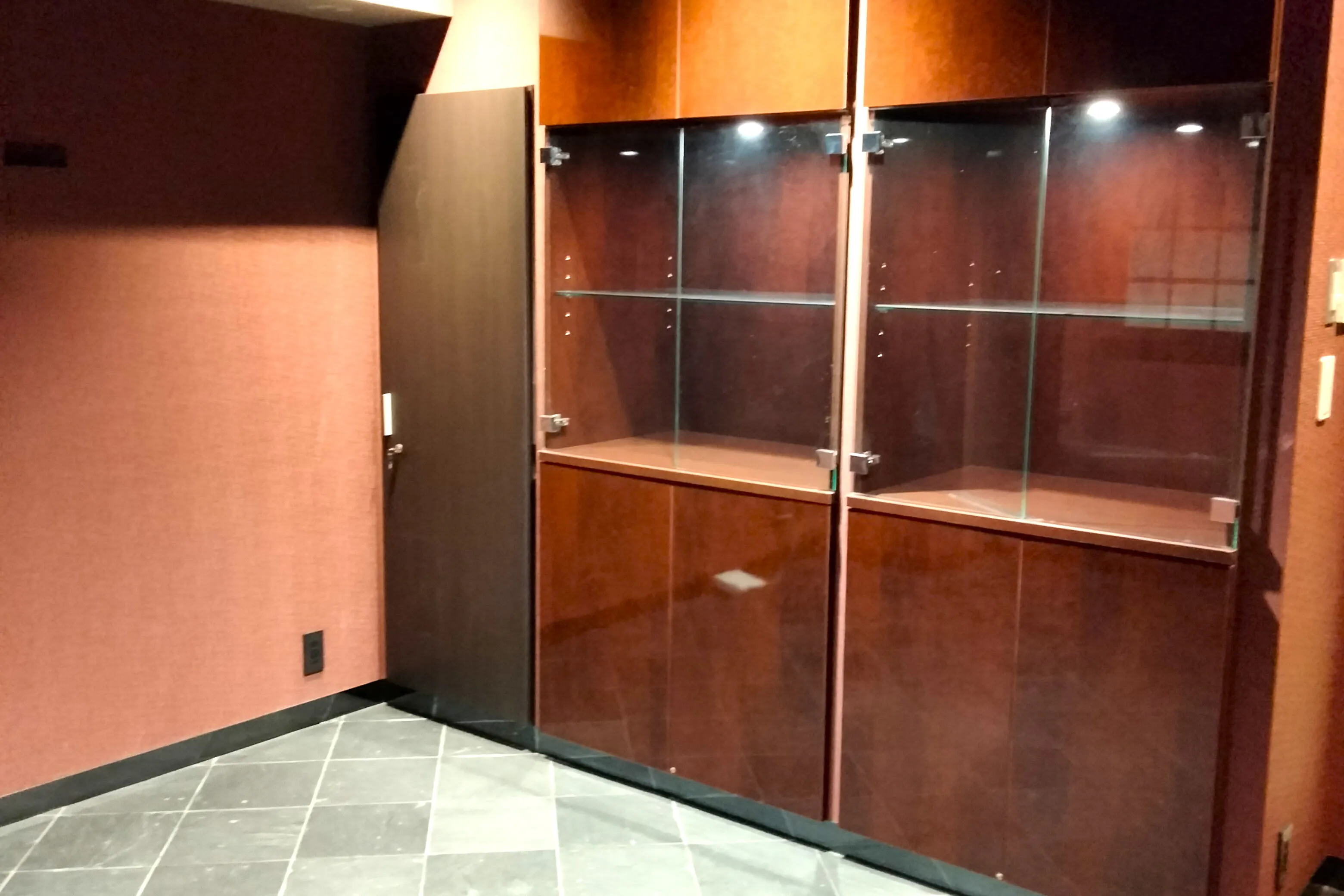 【三田駅8分】4駅アクセス可能!ワンフロア92㎡和モダン空間・撮影特化型空間でイベント、展示会、写真・動画撮影など多目的にご活用いただけます。4部屋それぞれの個性をお楽しみください!