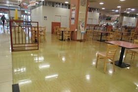 【イオン新潟西店】各種プロモーションや物販、食物販のポップアップストアに最適な1F フードコートスペース