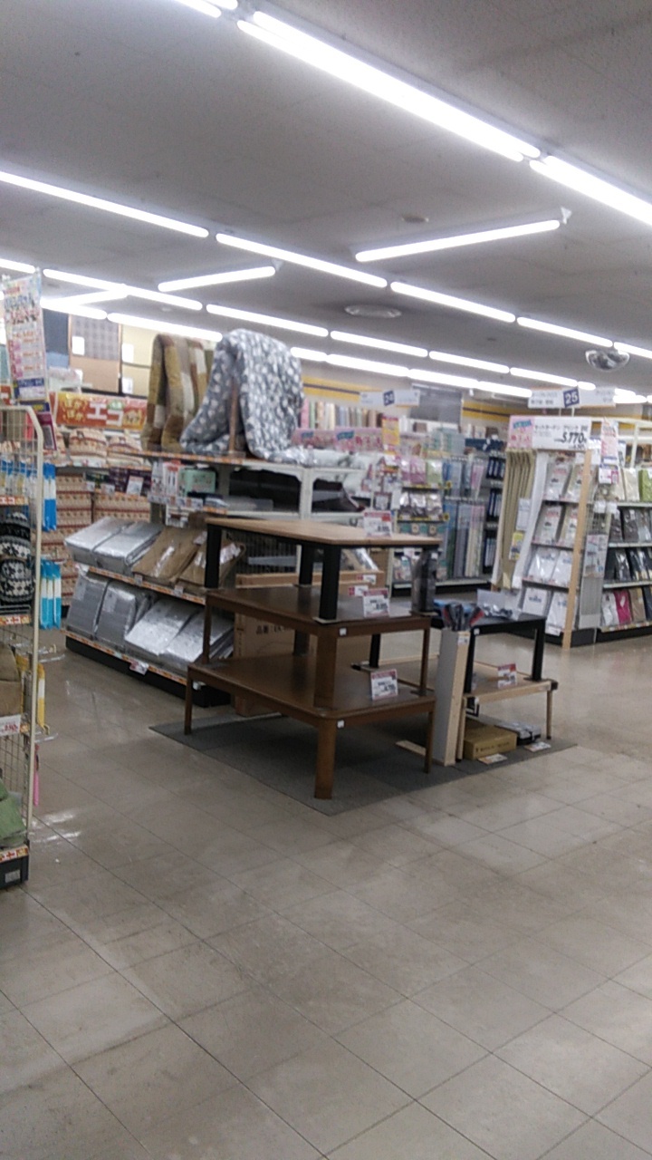 【サンデー柏店】屋内インテリア催事スペース　食物販やプロモーション等の出店に最適なホームセンター店内のイベントスペース