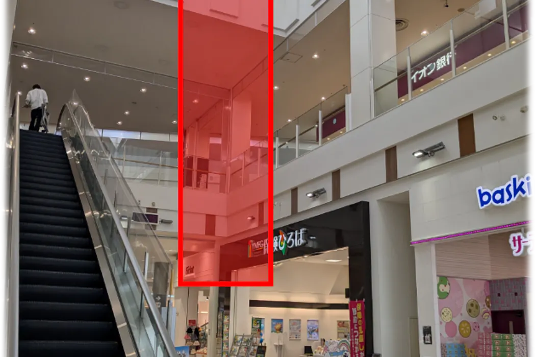 【イオンモール熊本】広告⑥_大型バナー_3番入口