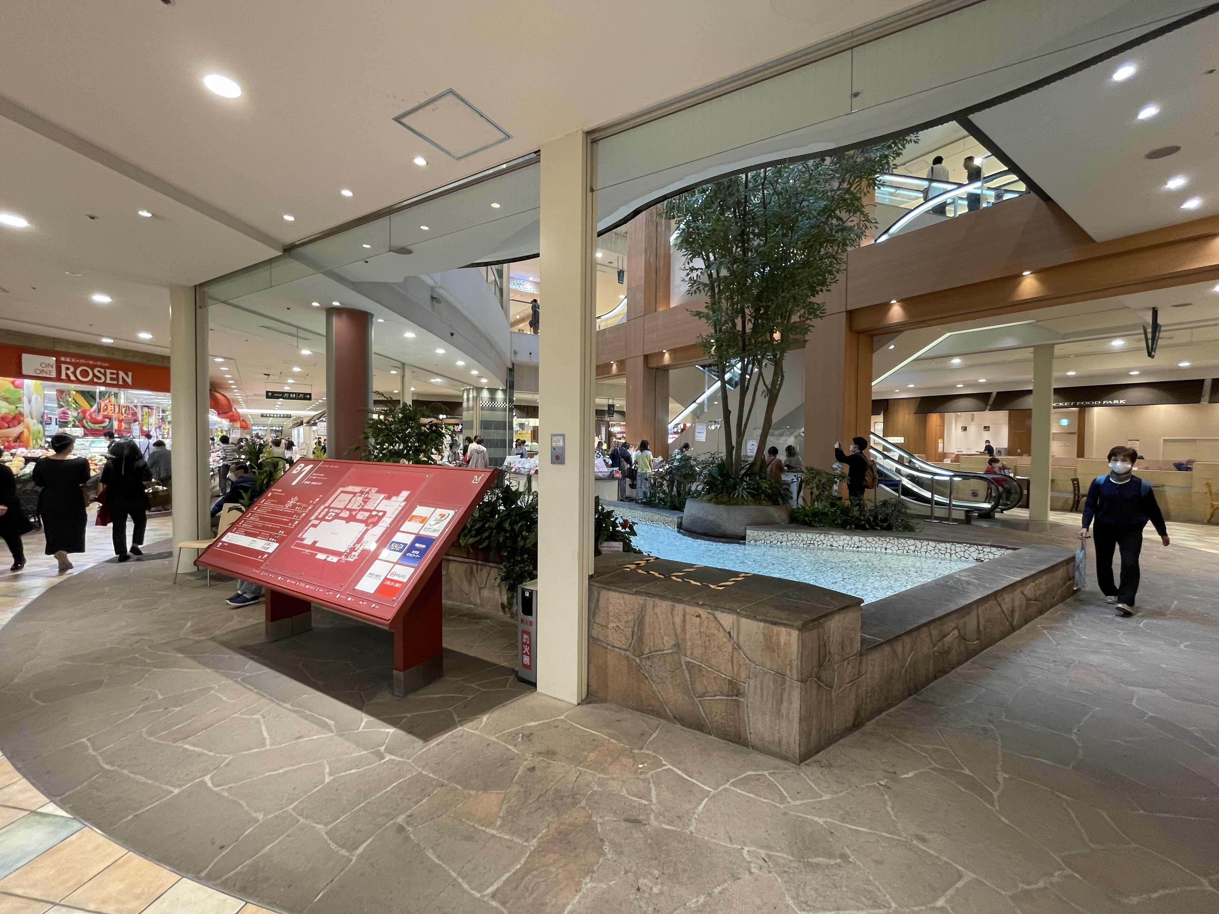 【モザイクモール港北】プロモーションイベントや食や生活雑貨のポップアップストアに最適な食品フロアのイベントスペースの画像8