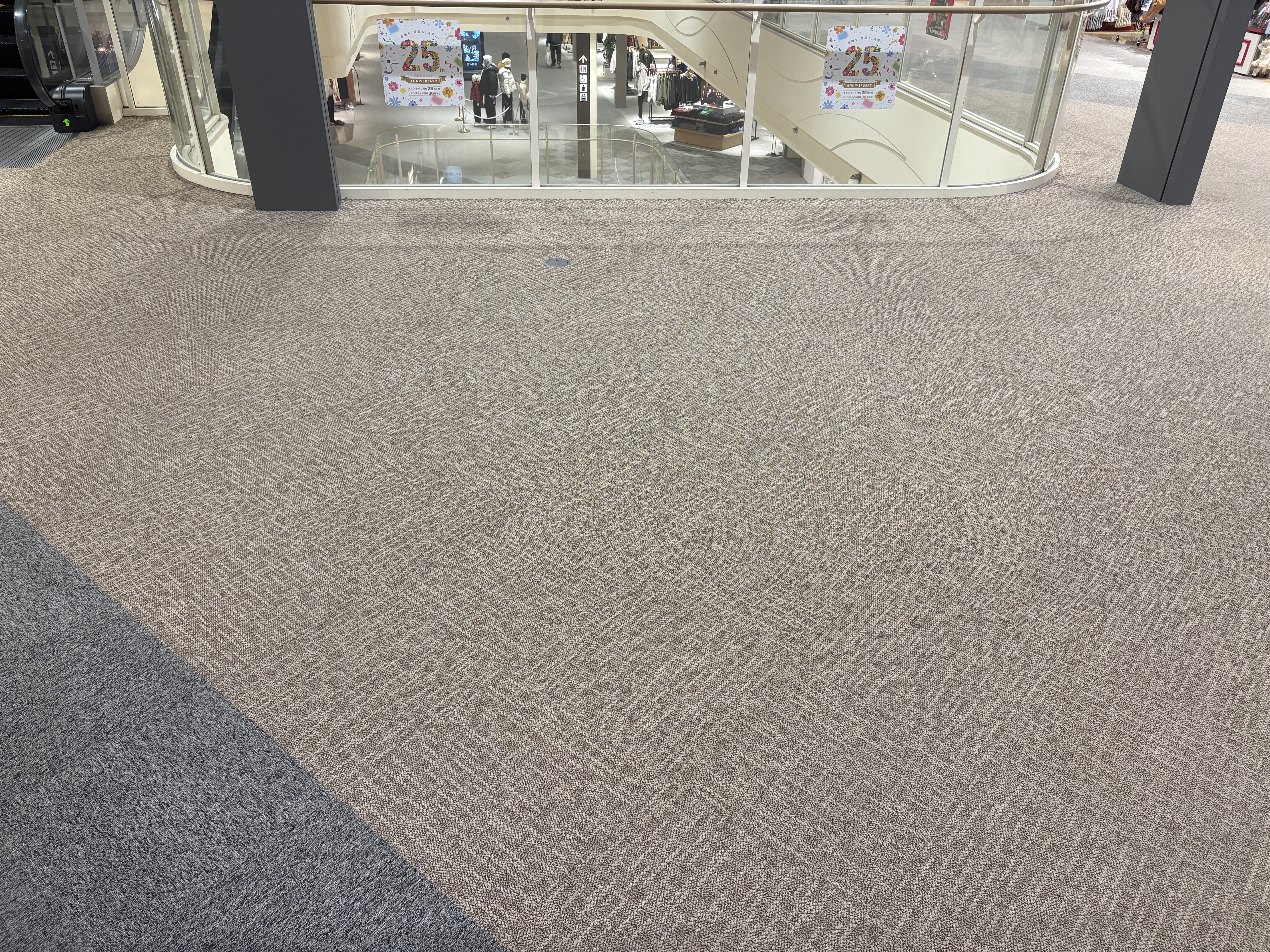 【イオンモール岡崎】３F　ホビーゾーン前