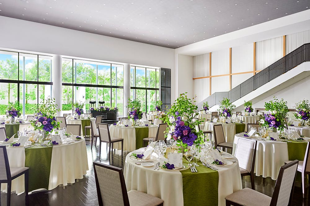 【研究学園駅5分】撮影やレセプションパーティーに適した大型ショップングモール内に併設のイベントスペース