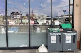 【オークワ那賀】プロモーションに最適な軒下スペース