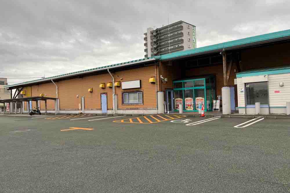 【ダイナム熊本二本木店】キッチンカー出店やプロモーションイベントに最適なアミューズメント施設のイベントスペース