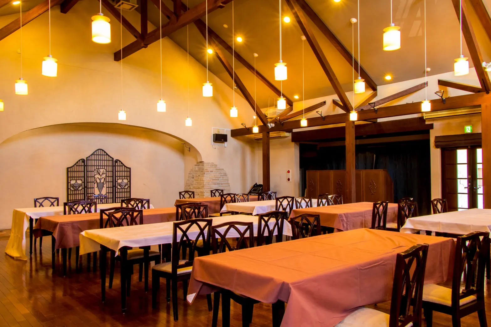 【岐阜県各務原エリア】マルシェや各種イベントに最適なペット同伴可能なイベントスペース