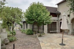 【岐阜県各務原エリア】マルシェや各種イベントに最適なペット同伴可能なイベントスペース