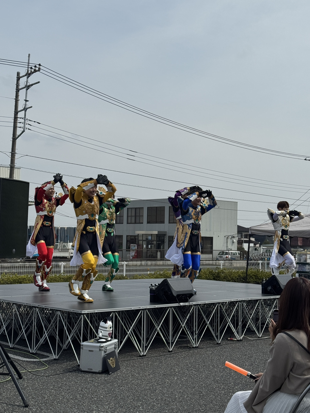 【ヘイワールド!!／メインエリア】屋外車両展示やミニコンサート、プロモーションイベントに最適な商業施設の大型駐車場スペース