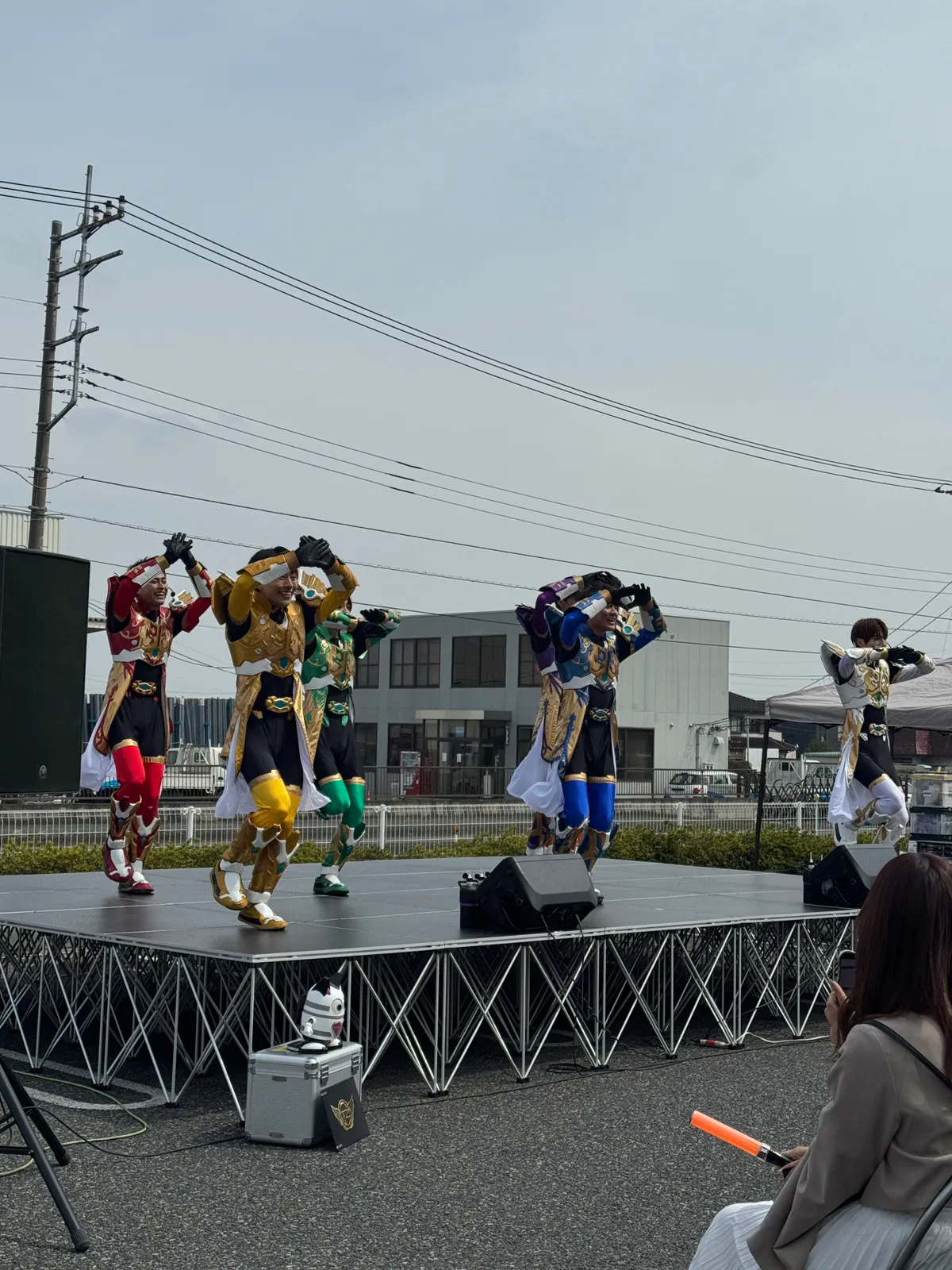 【ヘイワールド!!／メインエリア】屋外車両展示やミニコンサート、プロモーションイベントに最適な商業施設の大型駐車場スペース