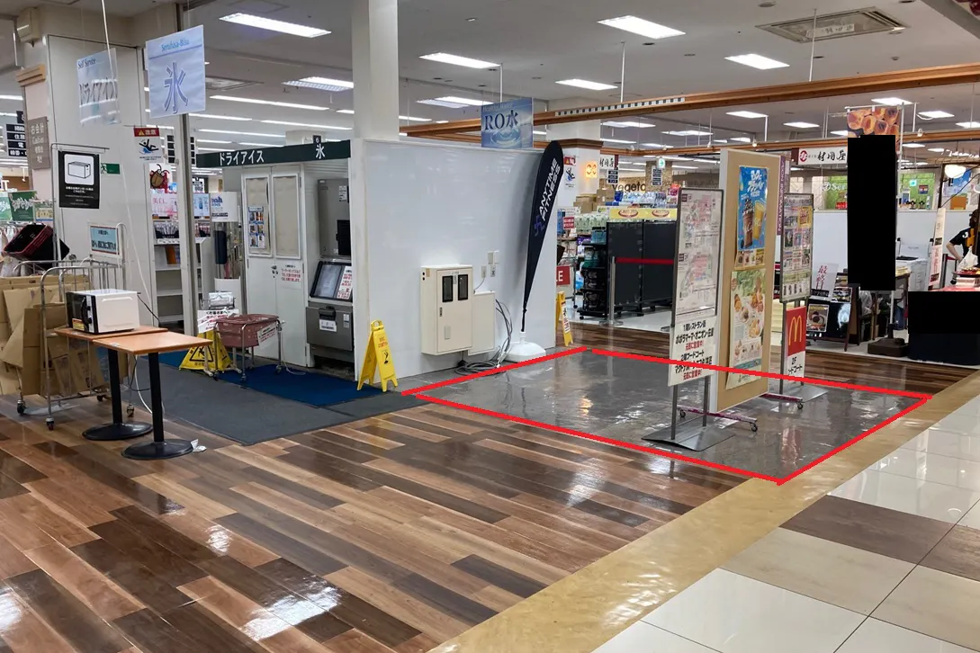 【イオンモール佐賀大和(佐賀県)】1階 セルフレジ横 催事スペース