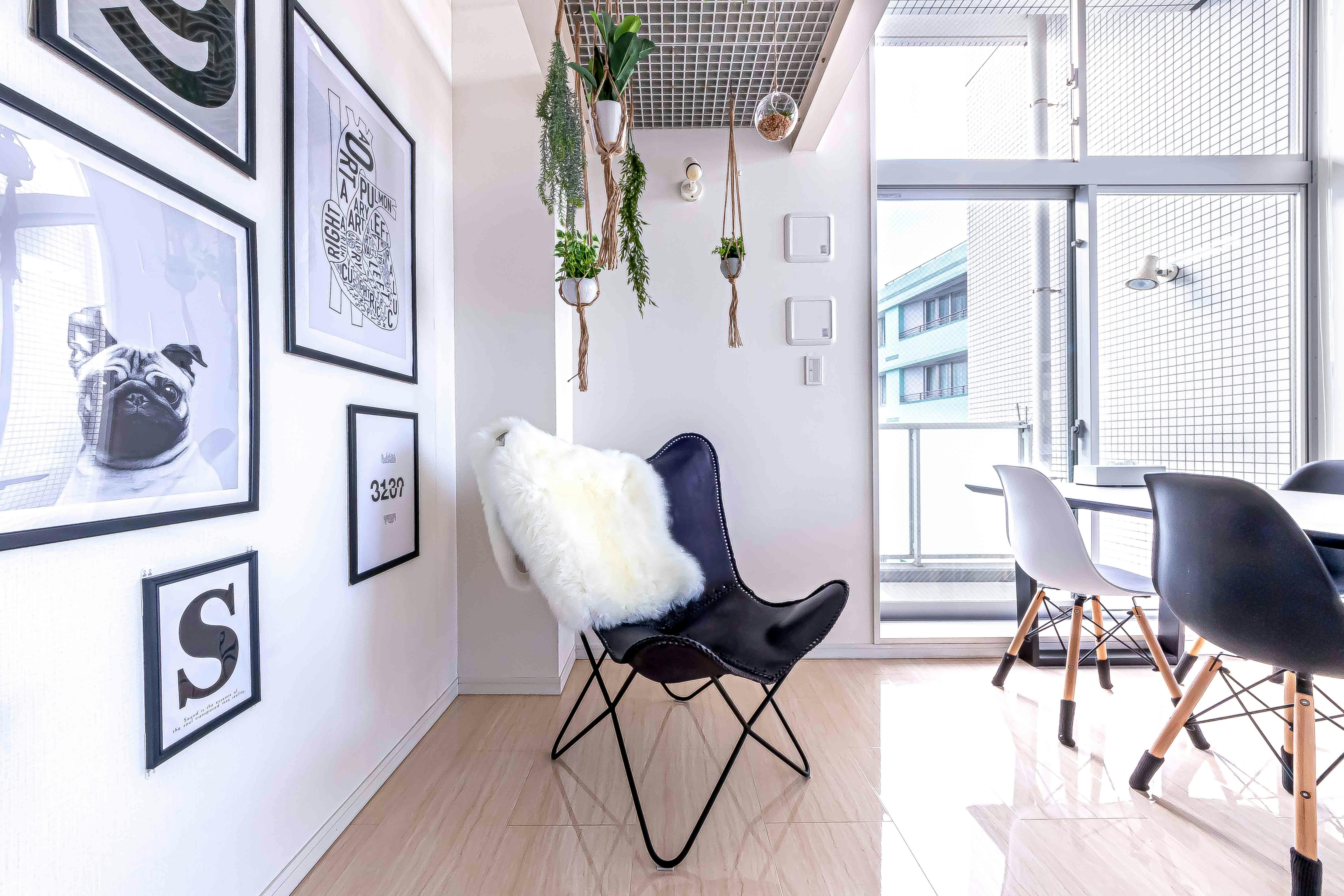 【代々木駅4分】二面採光・天井高4mで撮影に適した自然光豊かなレンタルスタジオ