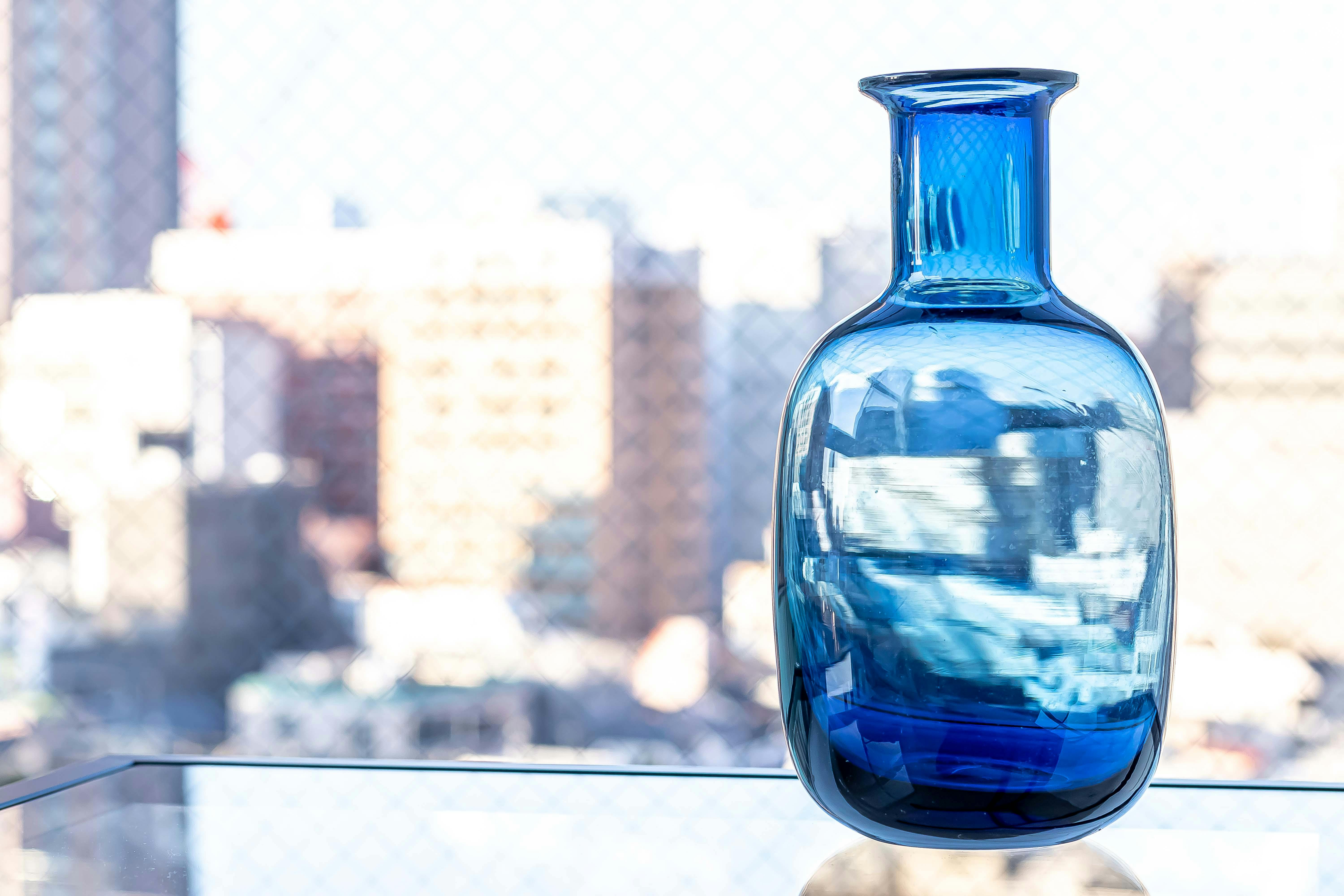 【代々木駅4分】二面採光・天井高4mで撮影に適した自然光豊かなレンタルスタジオ