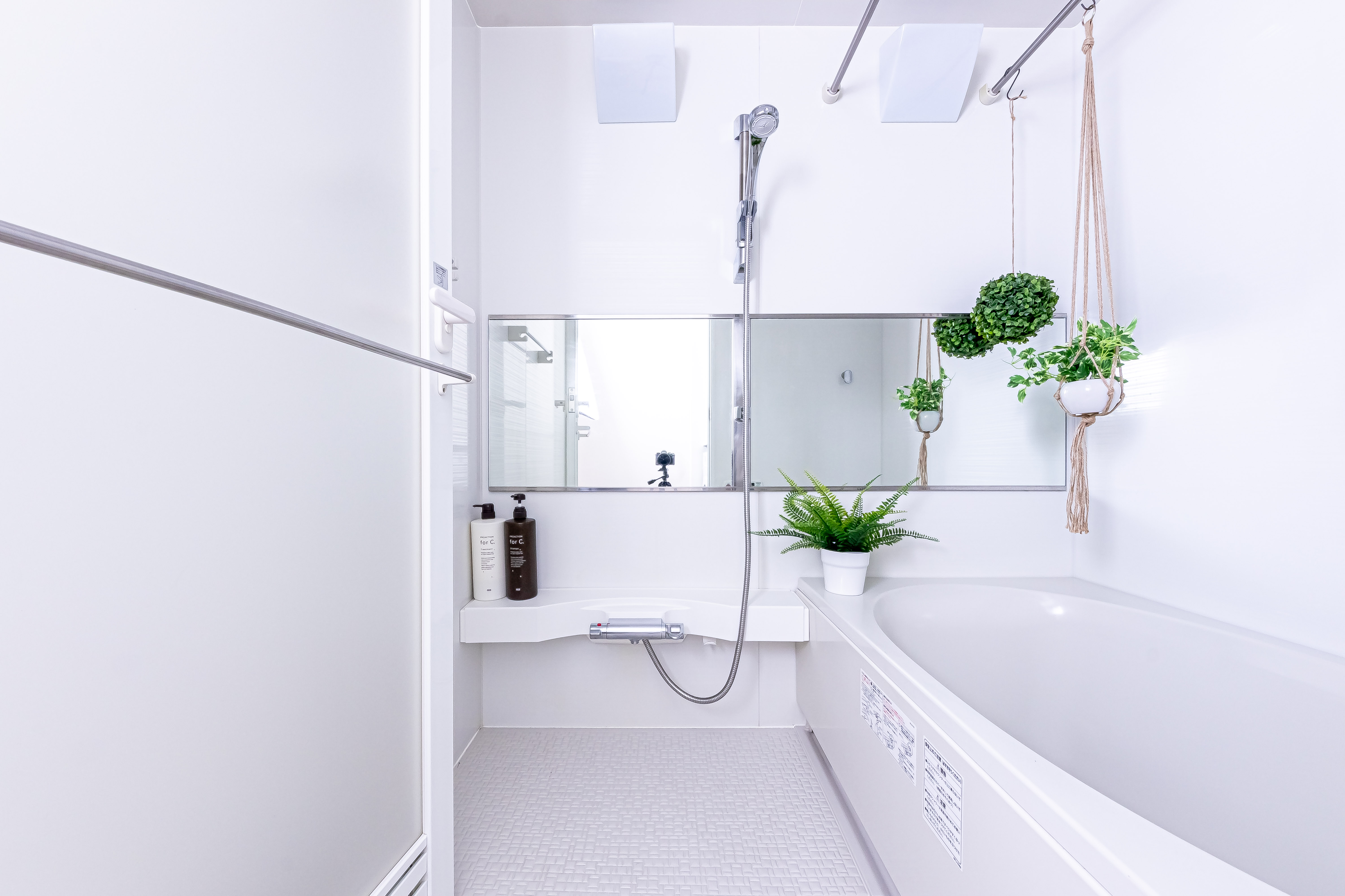 【代々木駅4分】二面採光・天井高４ｍで撮影に適した自然光豊かなレンタルスタジオの画像31