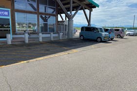 【ダイナム白根店ゆったり館】キッチンカーや各種プロモーションイベントでの出店に最適なアミューズメント施設のイベントスペース