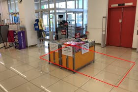 【西友 浜松有玉南店】1階エレベーター前 プロモーション用途や物販、食物販のポップアップストアに最適なスーパー店内催事イベントスペース