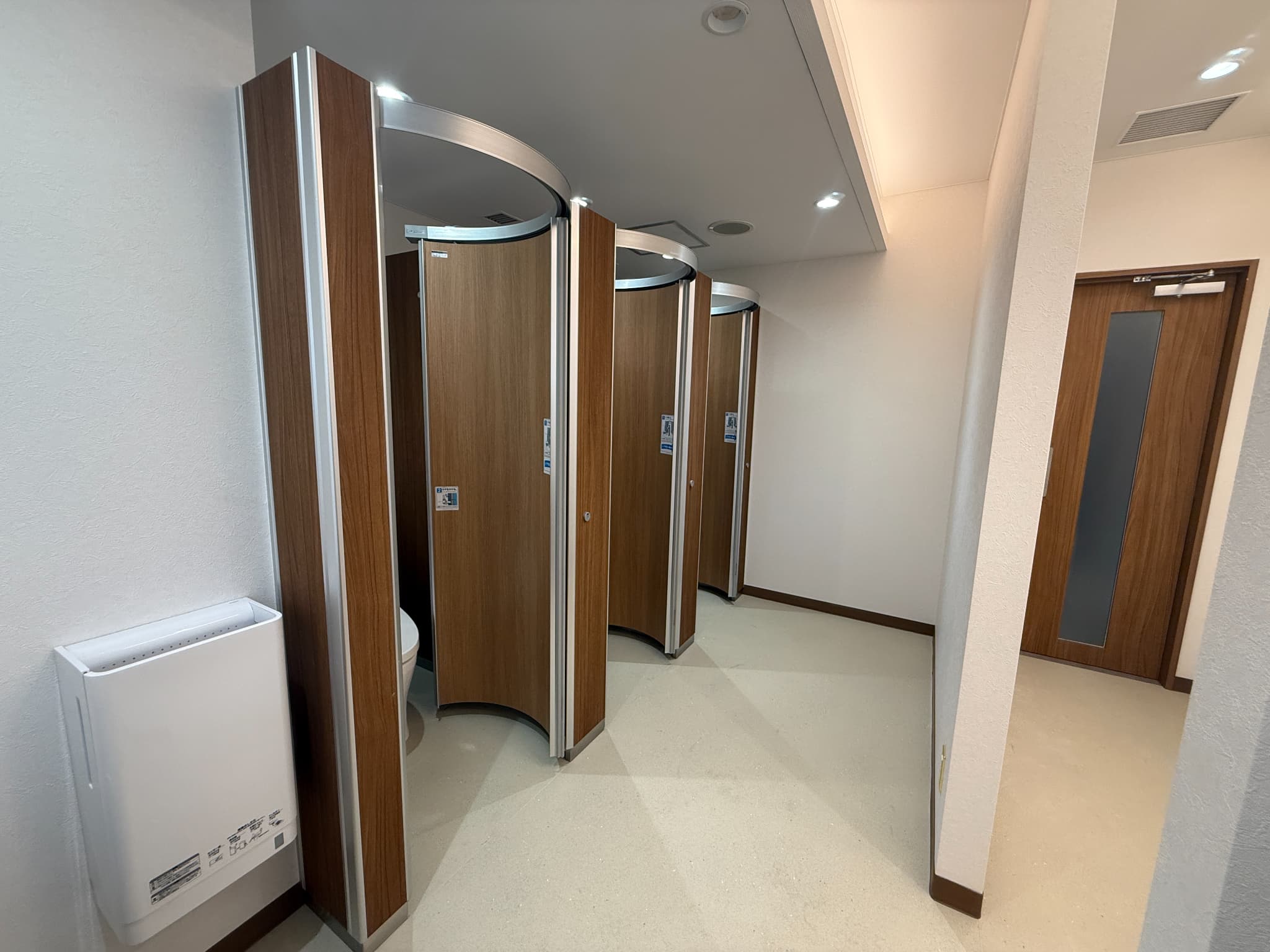 【新宿駅1分】展示会に最適な新宿駅から徒歩1分の場所にある展示会スペース