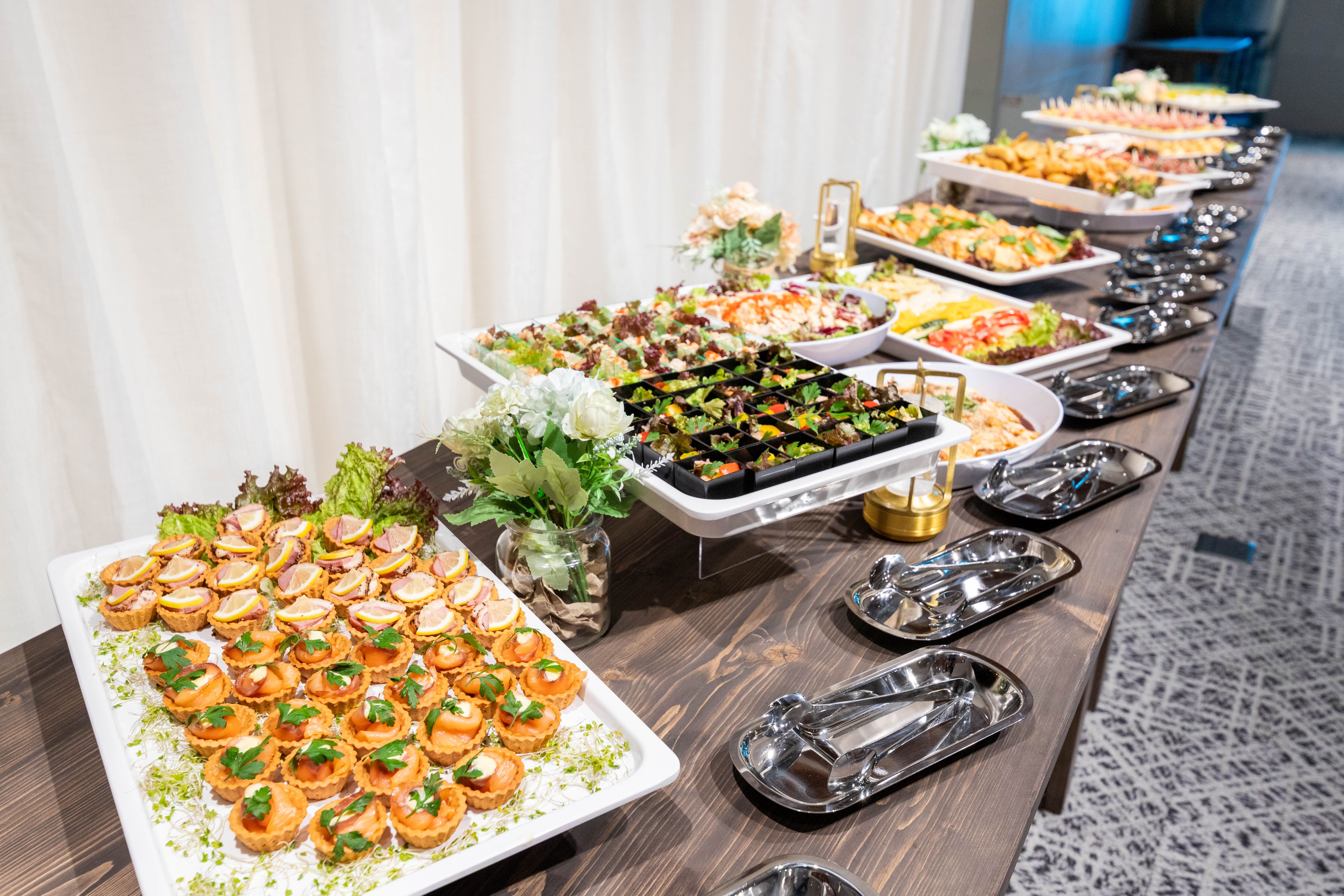 【新宿駅1分】展示会に最適な新宿駅から徒歩1分の場所にある展示会スペース