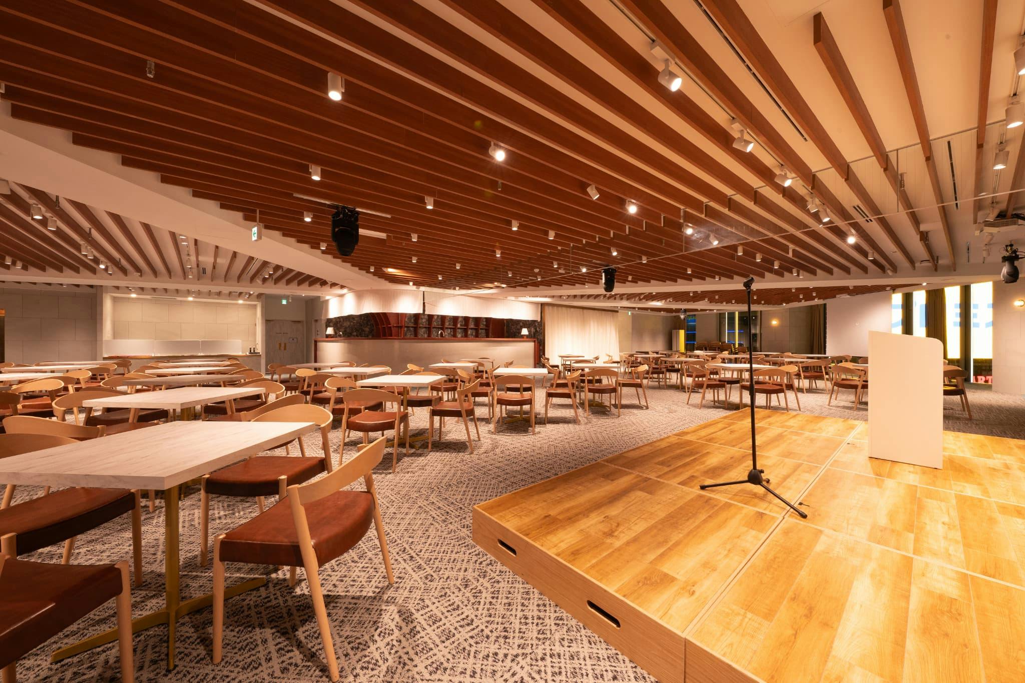 【新宿駅1分】展示会に最適な新宿駅から徒歩1分の場所にある展示会スペース