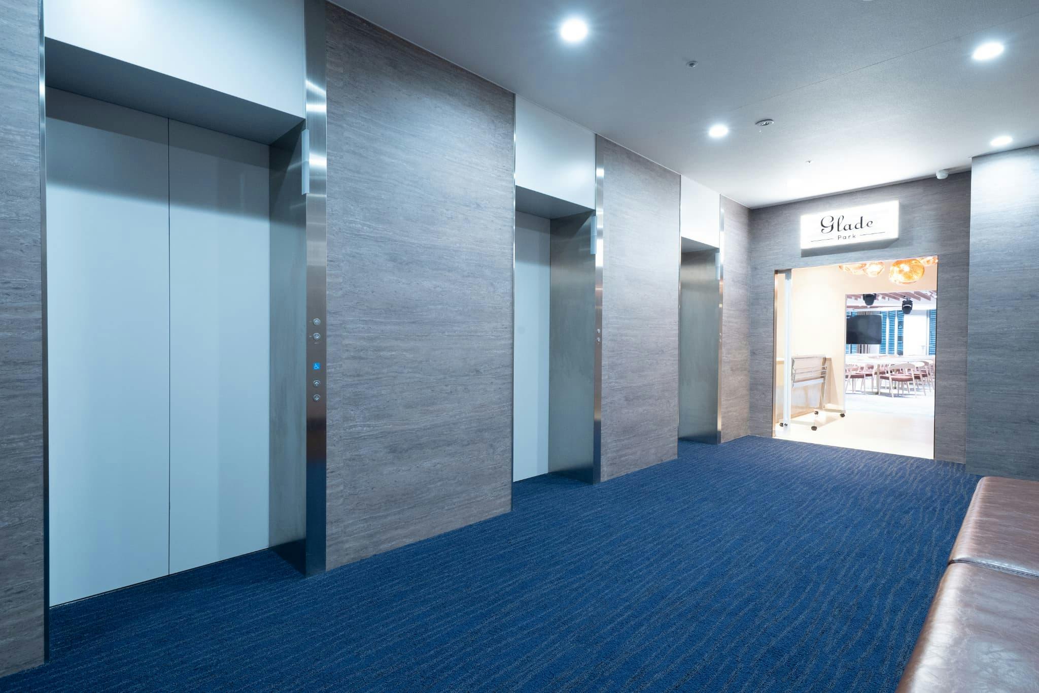 【新宿駅1分】展示会に最適な新宿駅から徒歩1分の場所にある展示会スペース