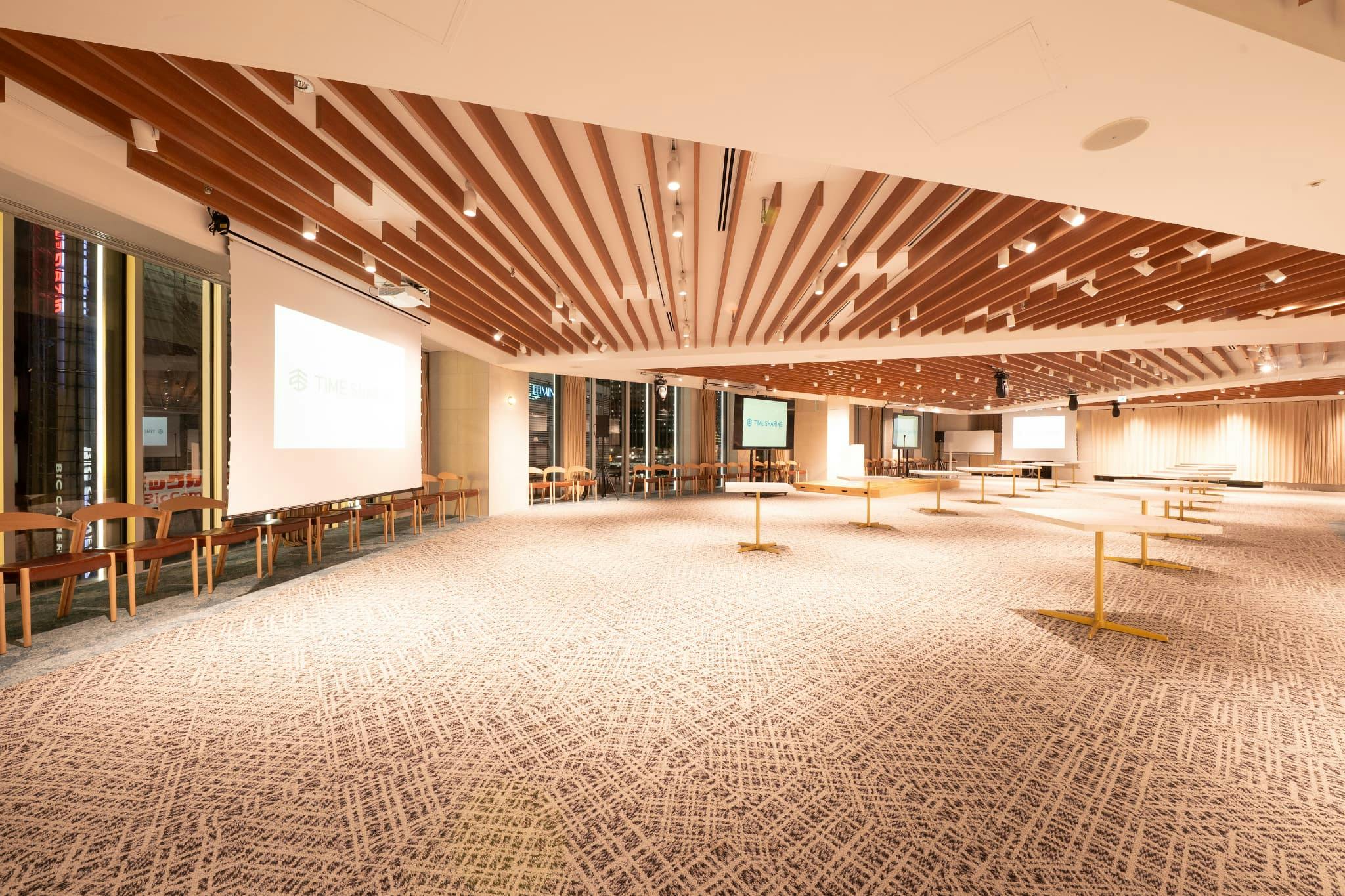 【新宿駅1分】展示会に最適な新宿駅から徒歩1分の場所にある展示会スペース