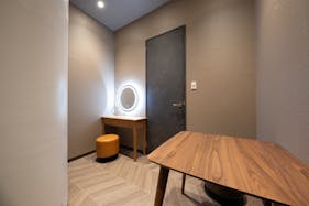 【新宿駅1分】展示会に最適な新宿駅から徒歩1分の場所にある展示会スペース