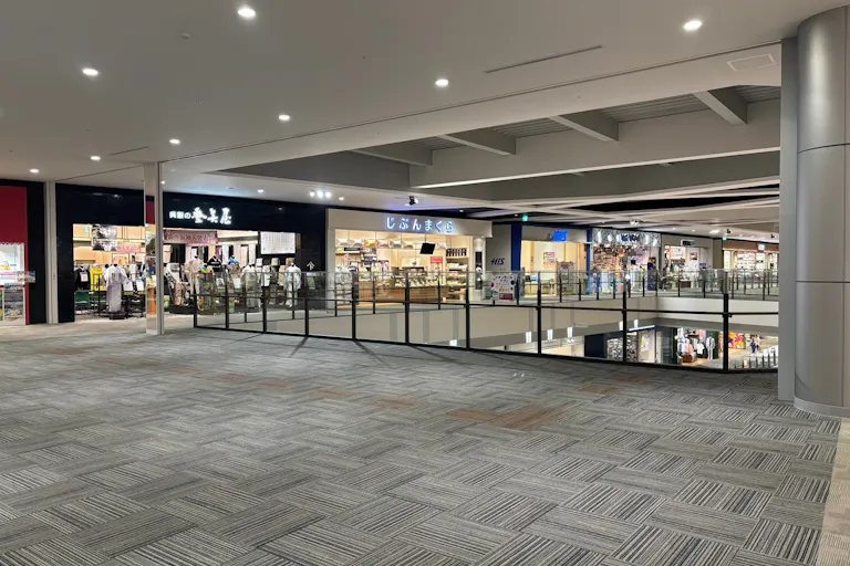 3階JTB前1