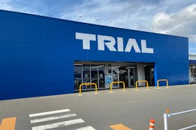 【スーパーセンタートライアル八街店】キッチンカー(調理営業)出店限定/屋外スペース