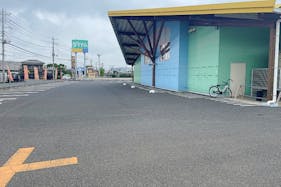 【ダイナム茨城古河東店ゆったり館】キッチンカー出店やプロモーションイベントに最適なアミューズメント施設の駐車場スペース