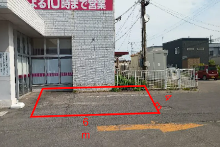 【マックスバリュ弘前城北店】農産側入口横(キッチンカー) キッチンカー出店に最適なスーパー店外催事イベントスペースの画像1